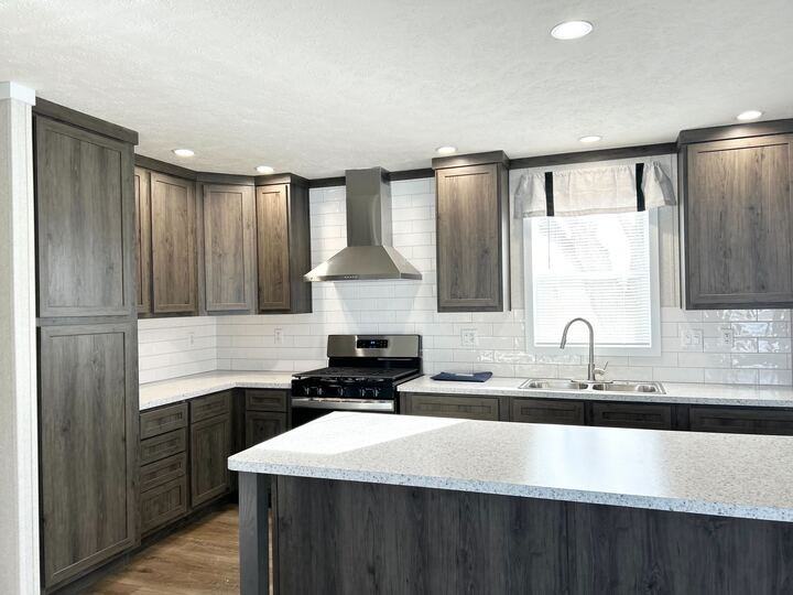 29909 Flushing Dr #71 - Photo 6 of 28