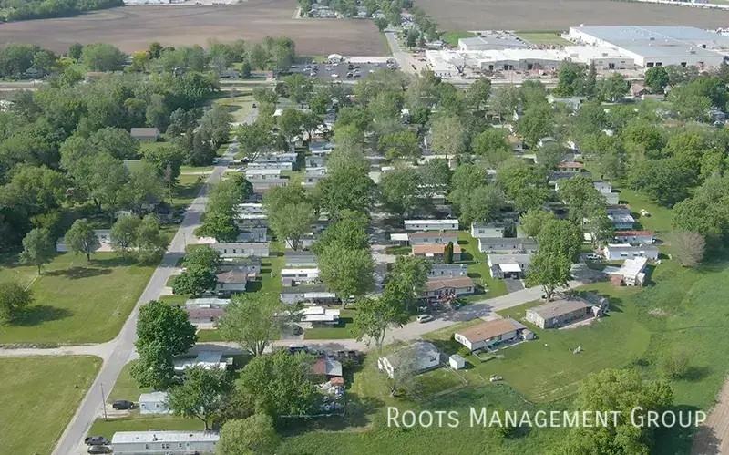 56 Carriage Lane Est #56 - Photo 5 of 6