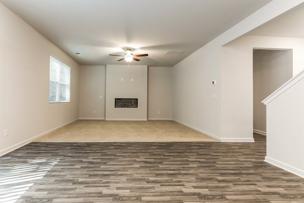 219 Hamilton Pointe Dr - Photo 5 of 17