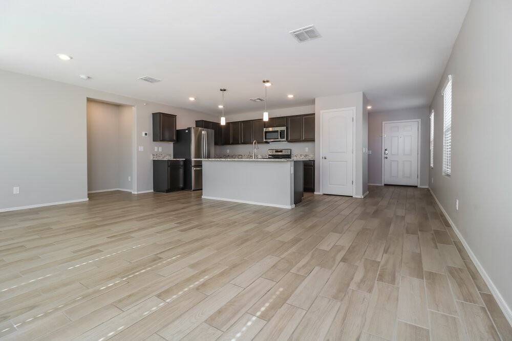 25773 W Euclid Ave - Photo 4 of 16