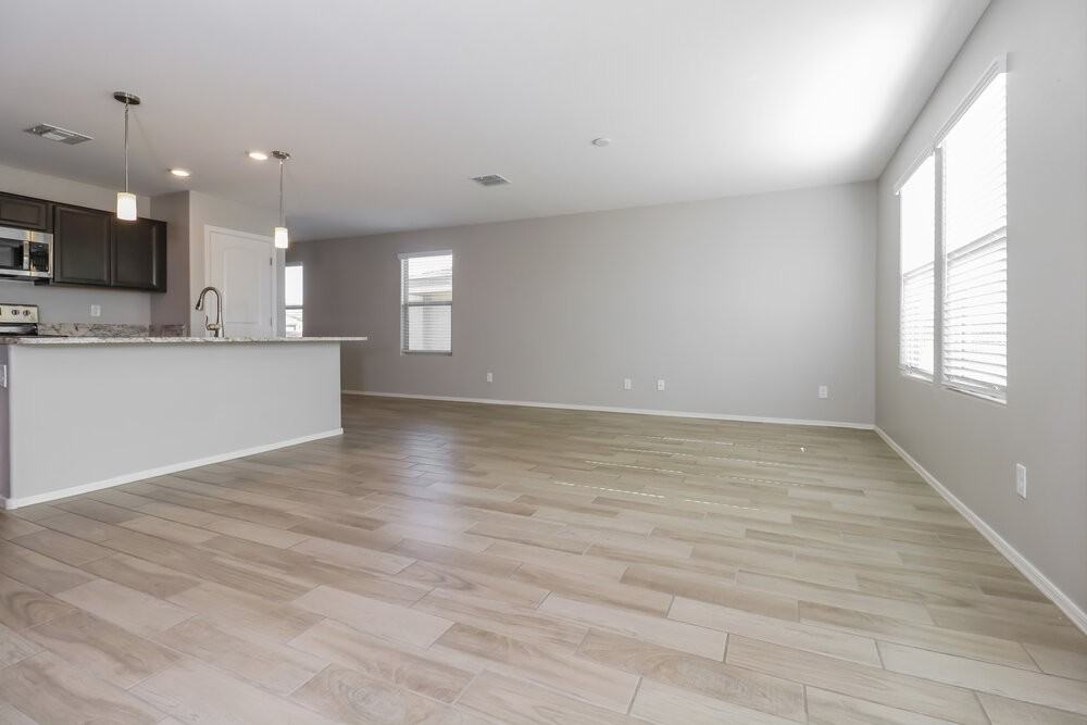 25773 W Euclid Ave - Photo 5 of 16