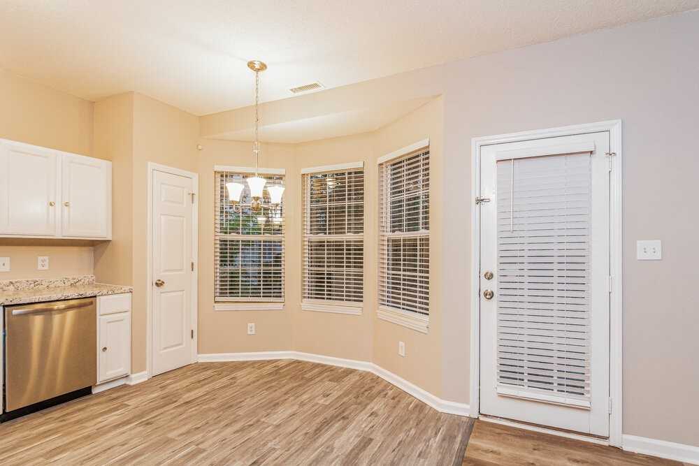 6805 Coventry Ridge Rd - Photo 6 of 17