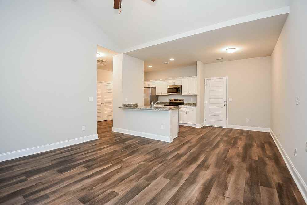 67 Rosemont Ct - Photo 5 of 16