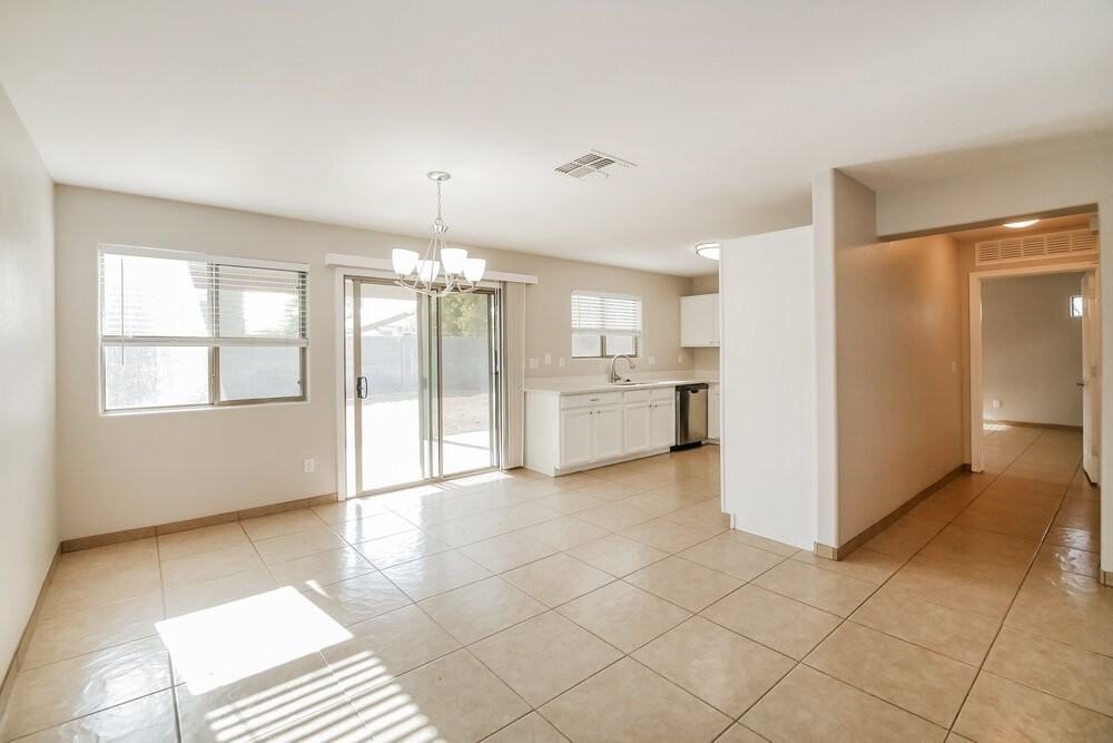 17463 W Ventura St - Photo 6 of 15