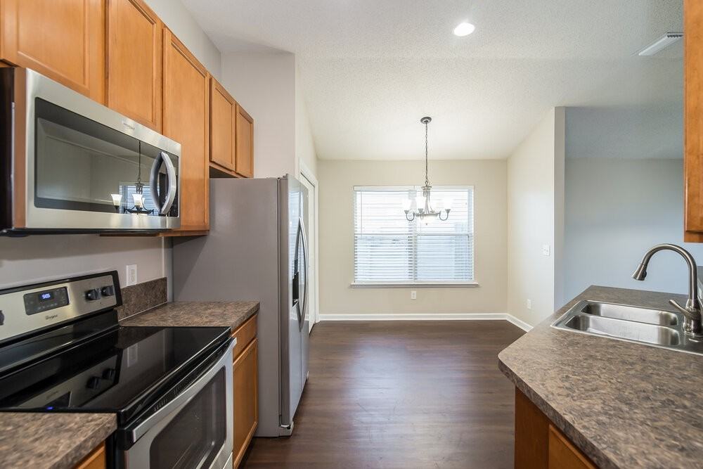 12746 Brown Jersey Ct - Photo 6 of 14