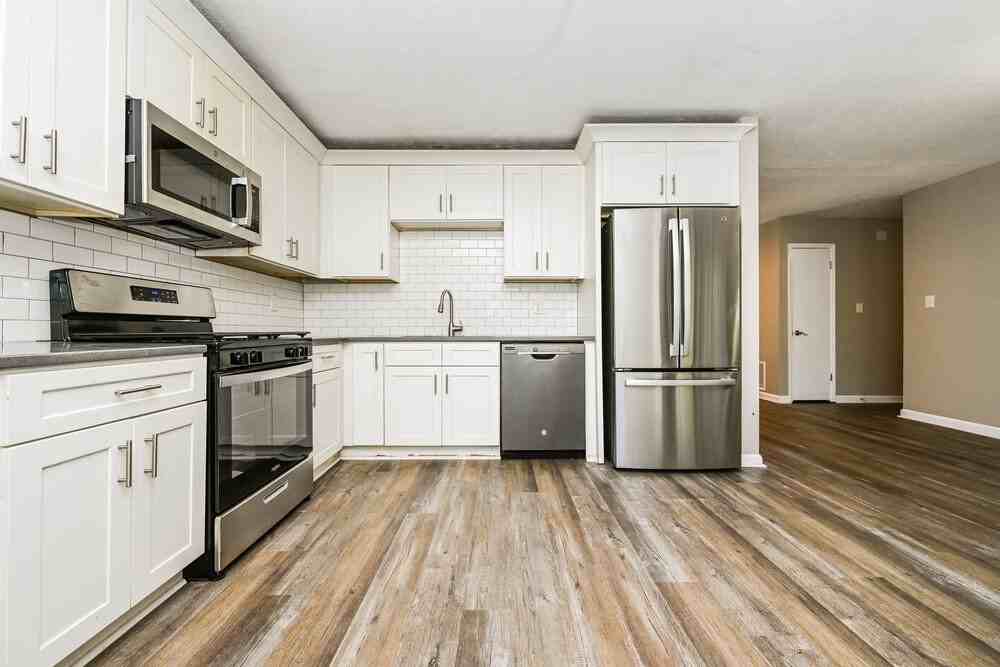 4060 Faron Ct - Photo 6 of 16