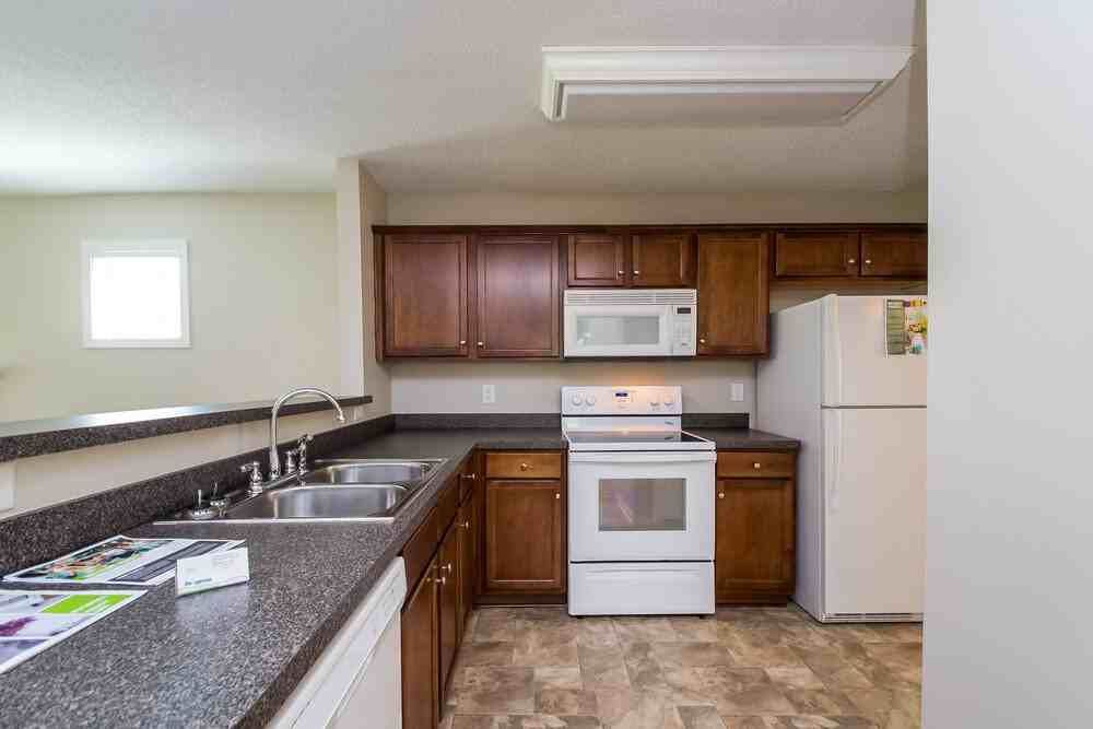 42 Oakbrook Dr Sw - Photo 5 of 16