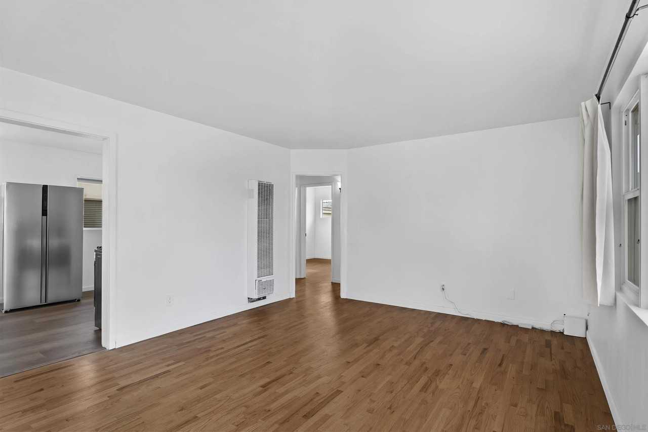 1250 Pacific Beach Dr #1250 - Photo 4 of 35