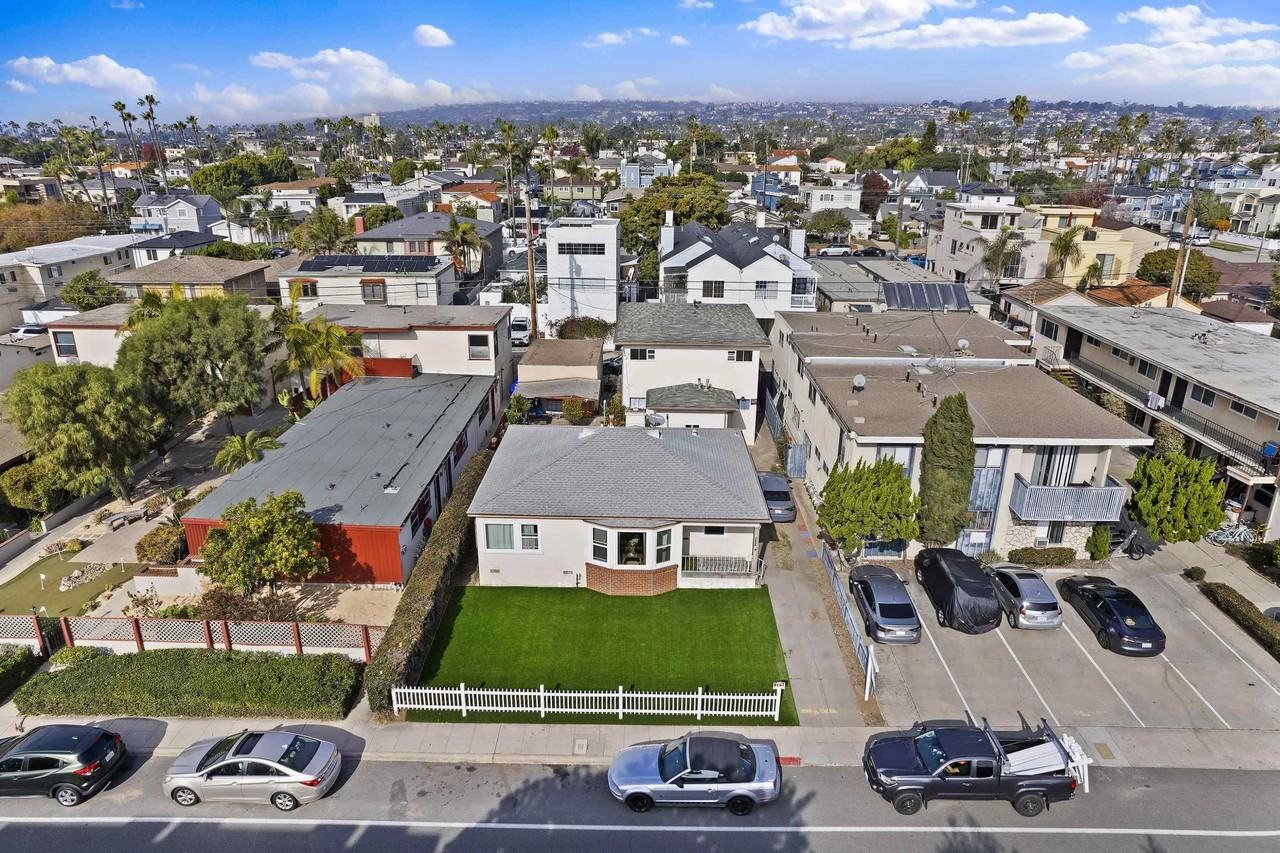 1250 Pacific Beach Dr #1250 - Photo 6 of 35