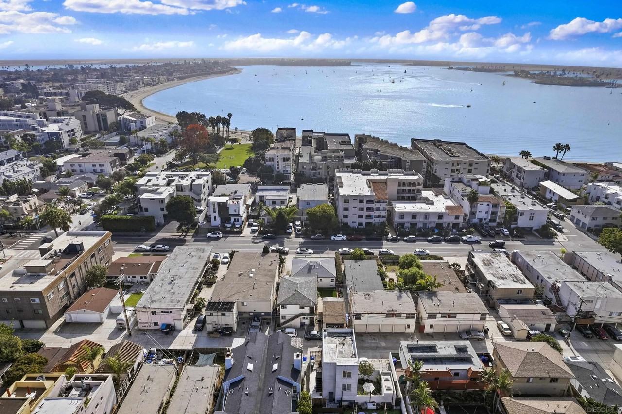 1250 Pacific Beach Dr #1250 - Photo 7 of 35