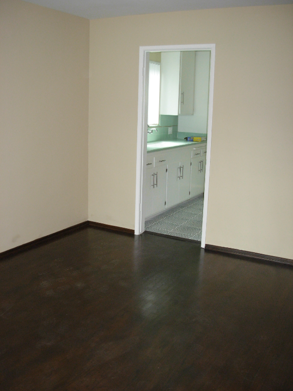 1310 N Spurgeon St #D - Photo 6 of 14