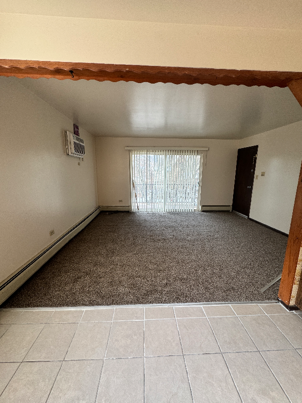 14631 Lamon Ave #2N - Photo 6 of 10