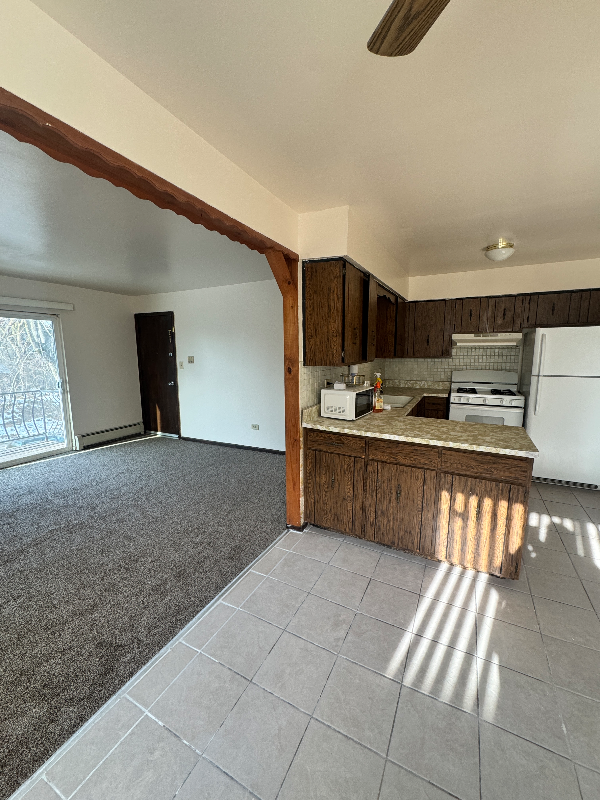 14631 Lamon Ave #2N - Photo 7 of 10