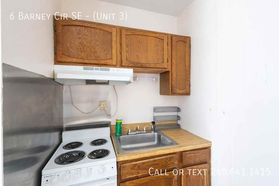 6 Barney Cir Se - Photo 4 of 8