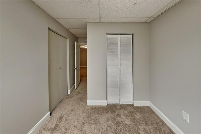 3930 Summit Gate Dr - Photo 3 of 25