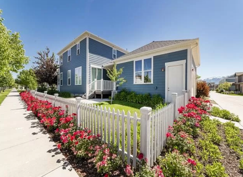 10617 S Topview Rd - Photo 2 of 44