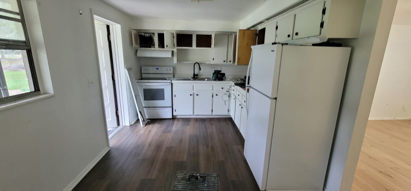 124 6th Wahneta St E - Photo 3 of 9