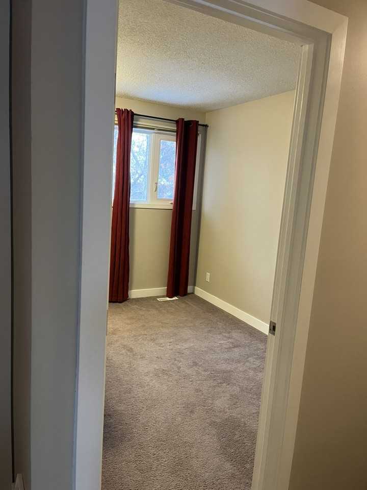 43 Ave - Photo 2 of 5