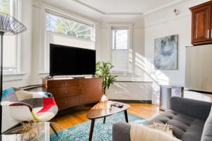 featured image of 1147-1149 Sanchez St. And 186