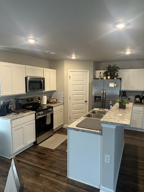 4030 Hudson Ct Sw - Photo 4 of 16