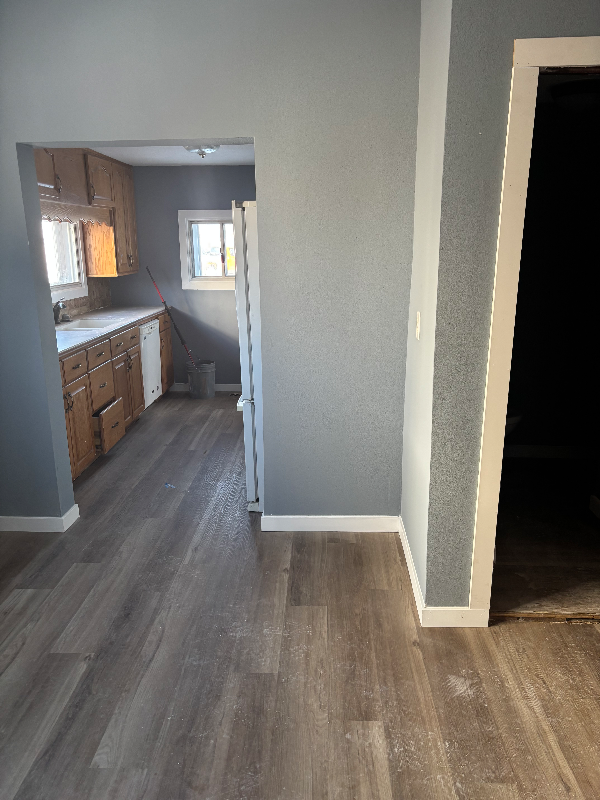 607 N 2nd Ave - Photo 2 of 6