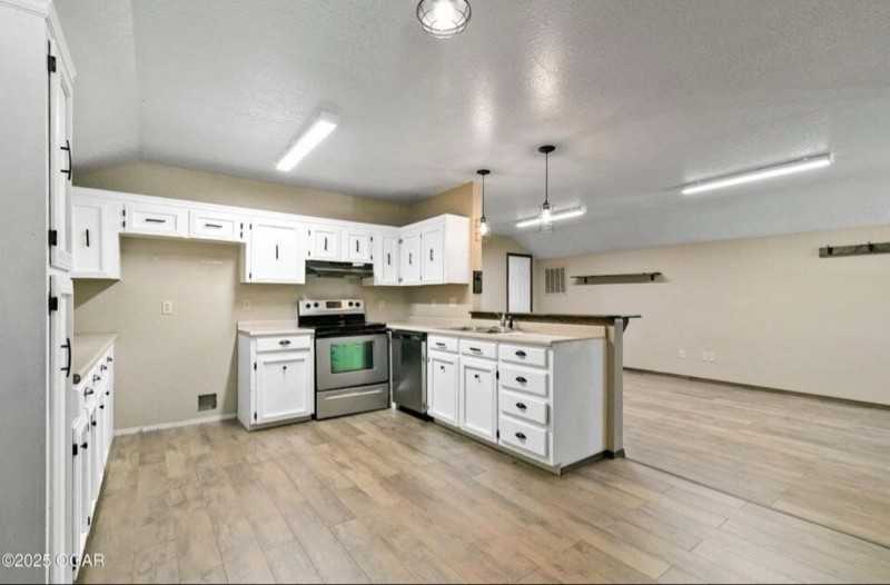 6496 Racine St #2 - Photo 3 of 10