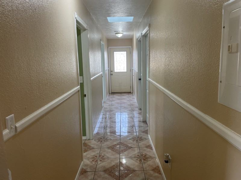 319 W 14th St - Photo 5 of 13