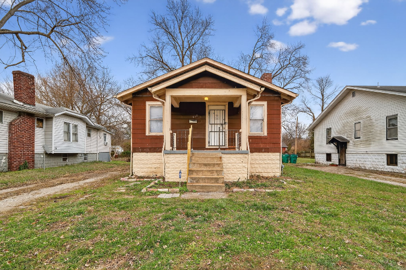 830 N 83rd St - Photo 2 of 14