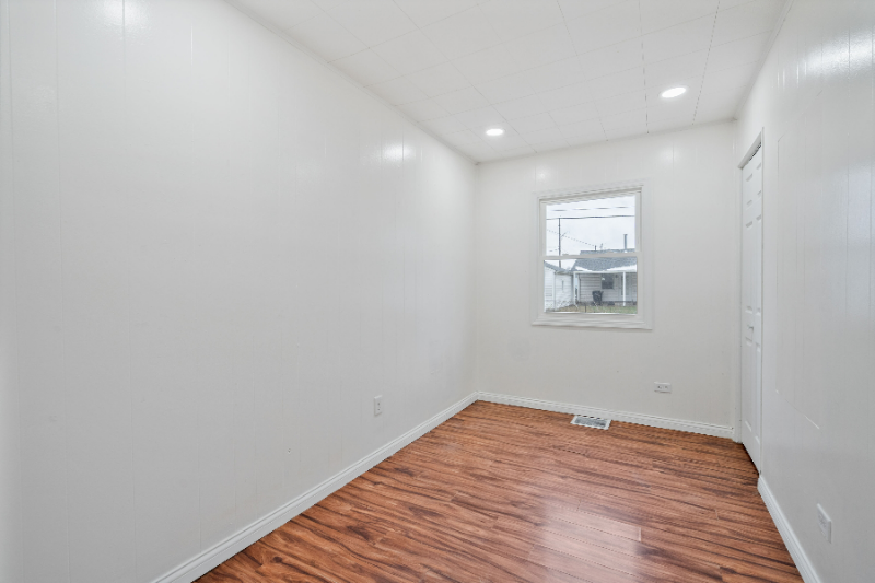 2519 Walker Ave - Photo 6 of 15