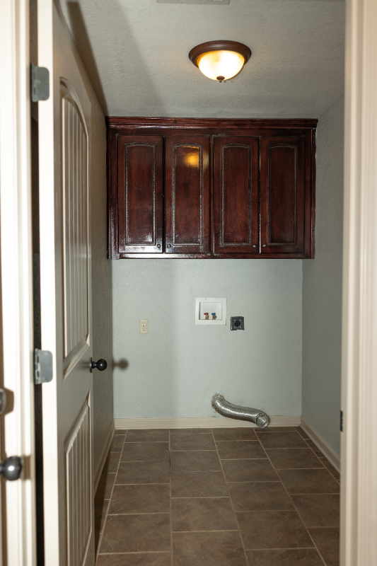 55 Bryson Dr - Photo 6 of 15