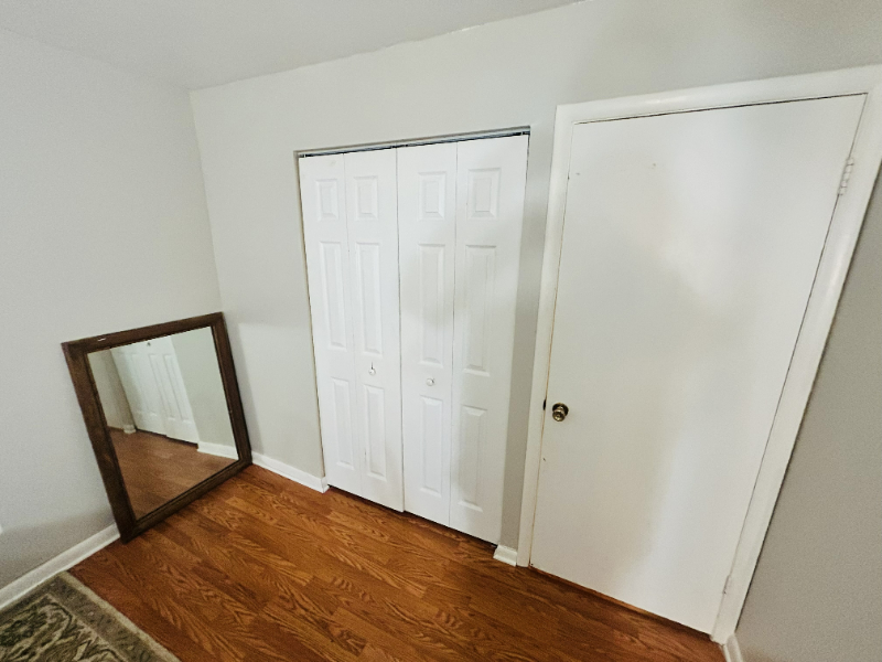 11381 Laurelwalk Dr - Photo 5 of 12