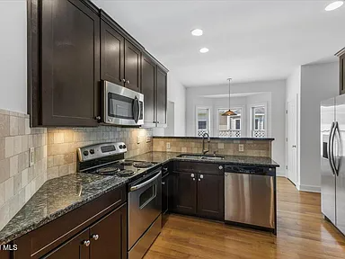 48 Lori Jean Pl - Photo 6 of 18