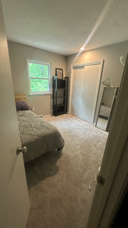 1920 E Mohawk Cir - Photo 5 of 6