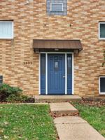 featured image of 2325 Lewis Ave #7