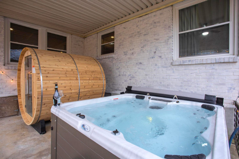 2314 Deerwood Dr - Photo 6 of 21