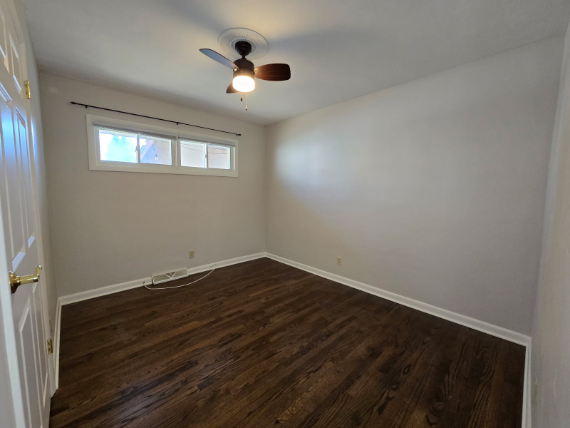 705 Decatur St - Photo 7 of 16