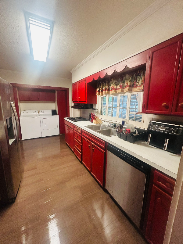 126 Aston Ave - Photo 7 of 14