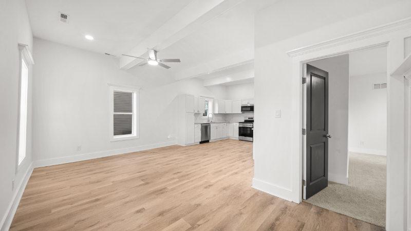 55 Reed St Ne - Photo 6 of 19