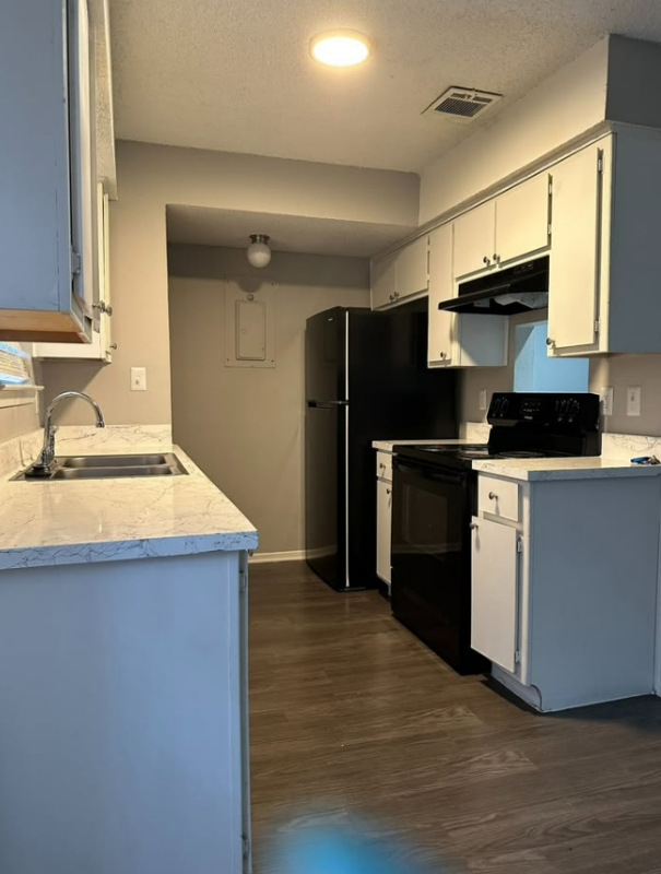 128 S Las Vegas Trl - Photo 6 of 12