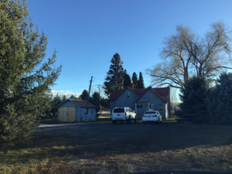 233 E St - Photo 4 of 17