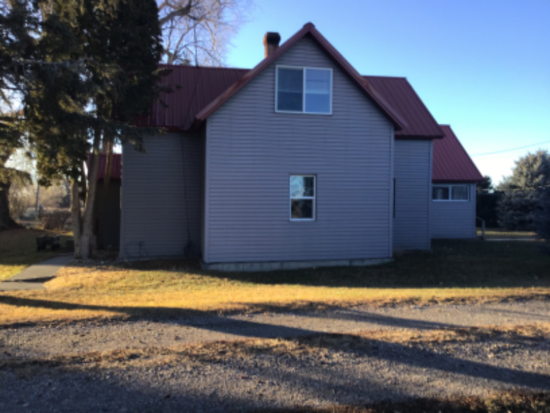 233 E St - Photo 7 of 17