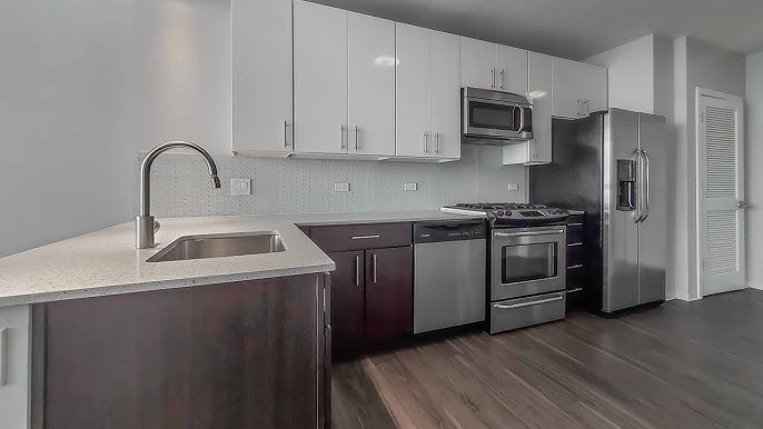 209 S Halsted St - Photo 6 of 18