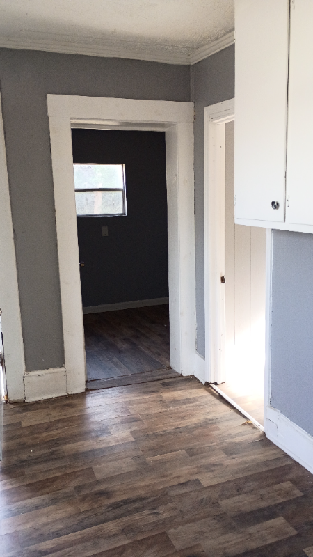 1844 Christian Ave - Photo 4 of 19