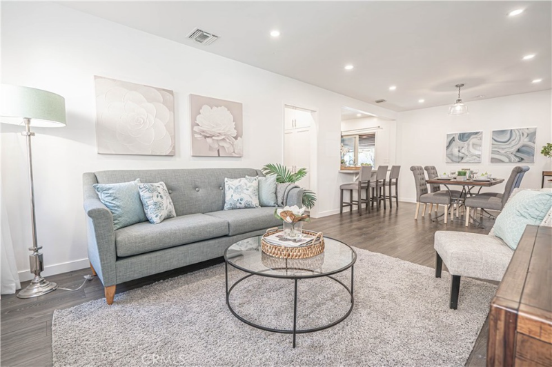 3744 Los Olivos Ln - Photo 4 of 13