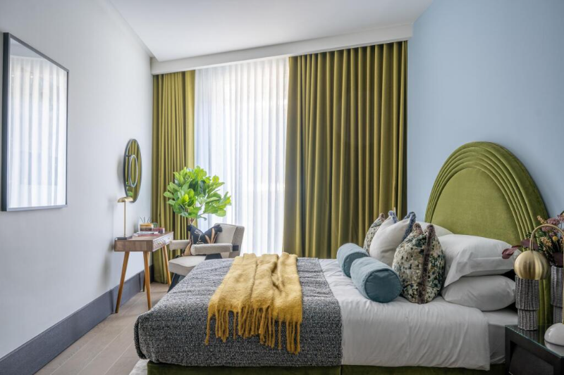 3038 Royal St #4 - Photo 3 of 8