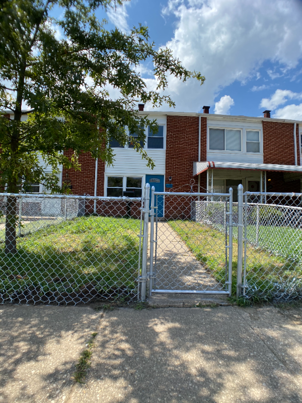 2038 Kelmore Rd - Photo 7 of 13