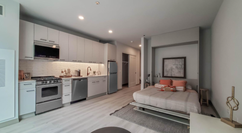 2133 N Elston Ave - Photo 4 of 16