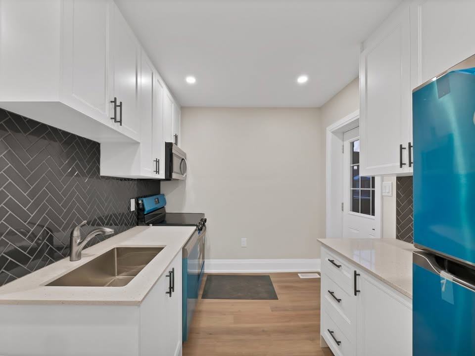 51 Stirton Street #2 - Photo 5 of 17