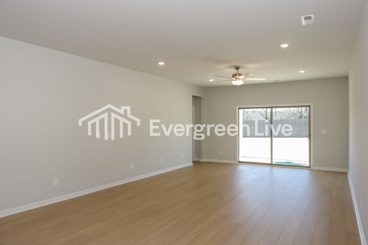 14729 Mountain Stream Dr - Photo 2 of 15