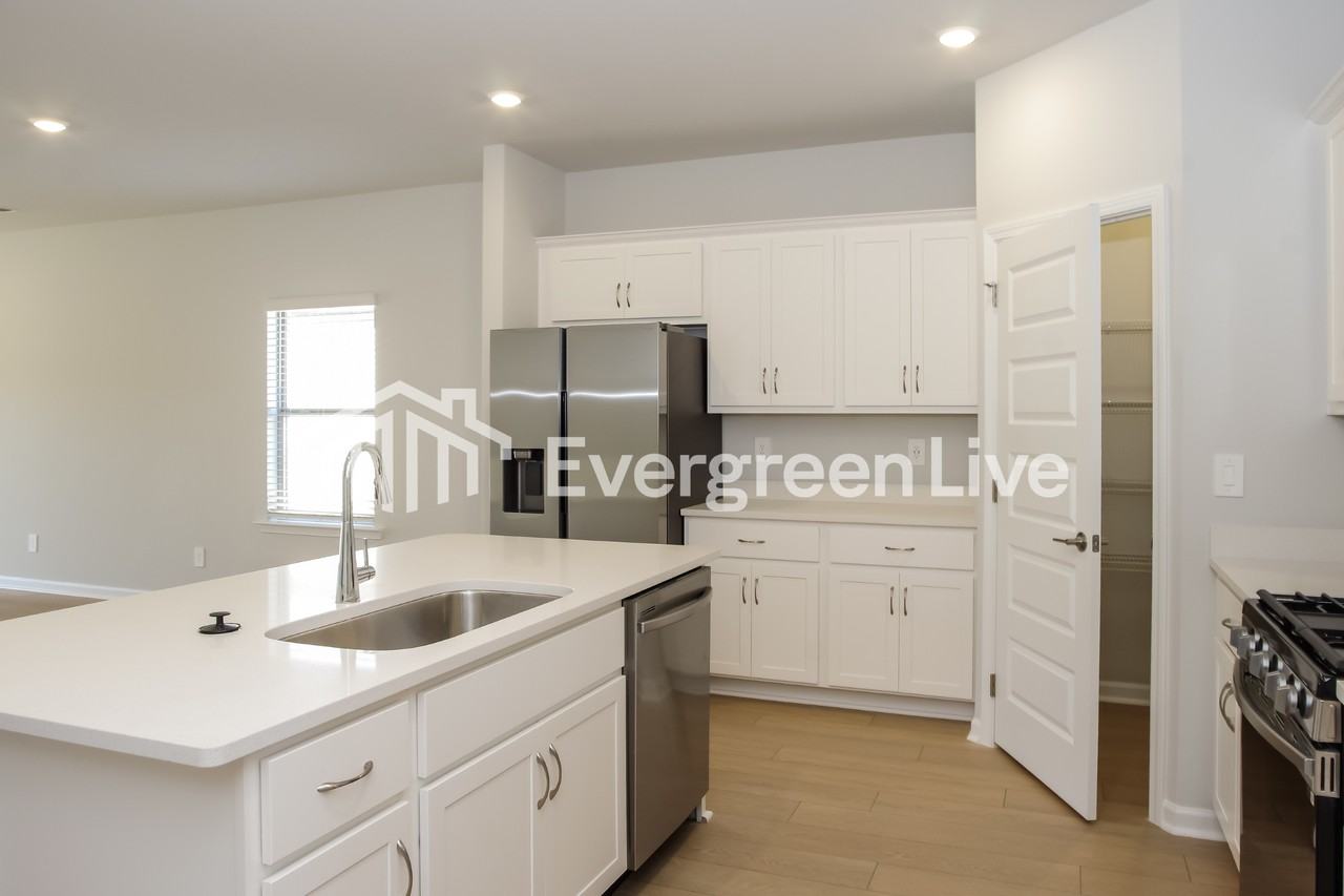 14729 Mountain Stream Dr - Photo 6 of 15